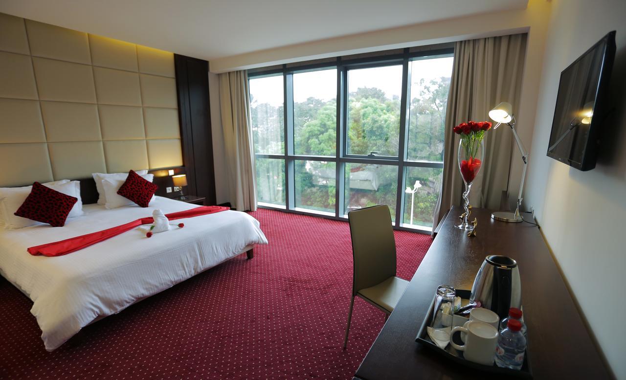 Ghs Hotel Brazzaville Extérieur photo